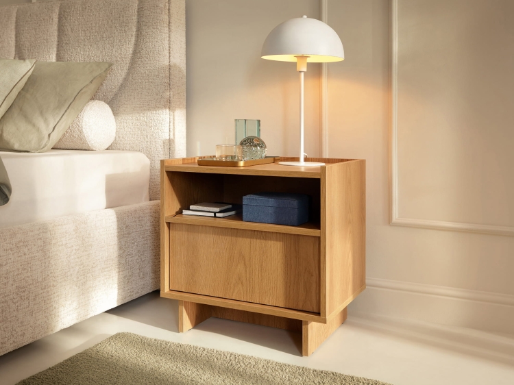 Minimalistyczny stolik nocny do sypialni japandi KELLOS