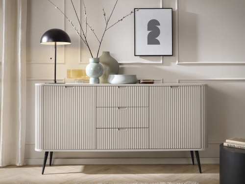 komoda-do-salonu-z-szufladami-i-ryflowanym-frontem-carlo1