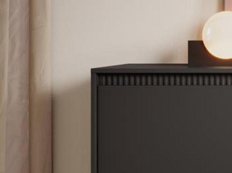 Praktyczna komoda z trzema szufladami GAVINS CZARNY