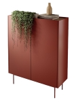Wysoka czerwona komoda do salonu w stylu retro ZOTI