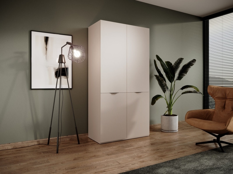 Stylowa szafa beżowa z frezowaniem do salonu ADEL