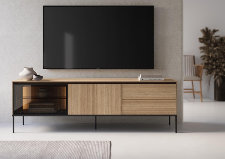 Funkcjonalna szafka RTV z przeszkleniem oświetlenie LED w kolorze dąb MILANS